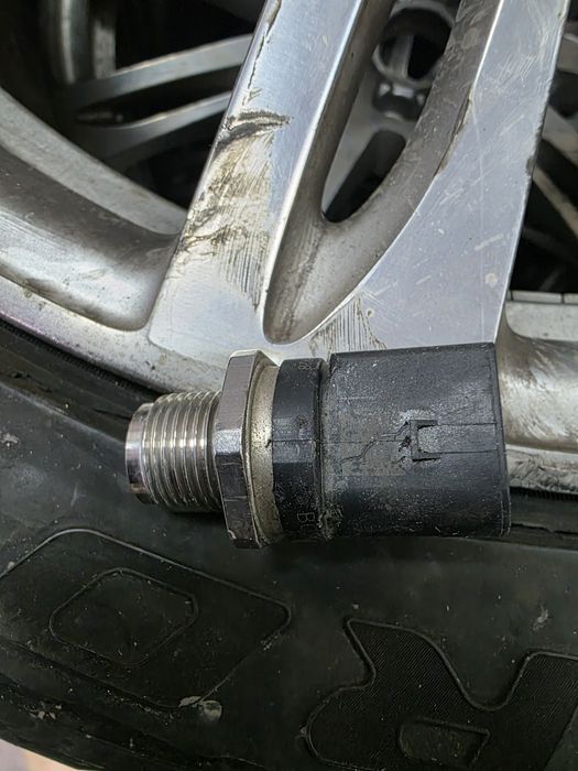 Горивен клапан за налягане на рейла за Mercedes w222 S350