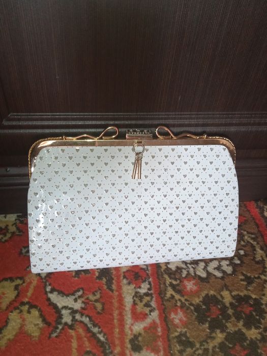 Женский клатч новый