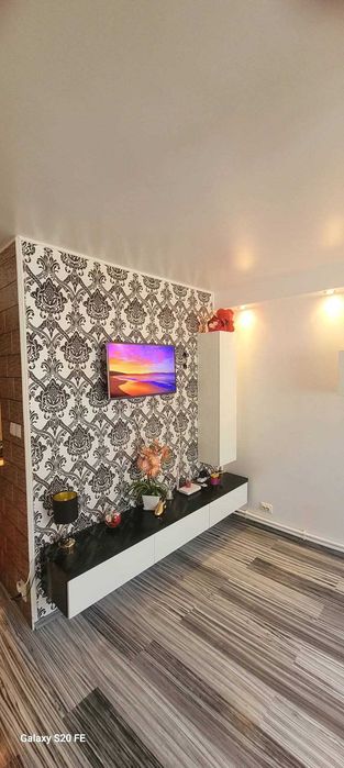 Vând Apartament cu 2 camere la Malul Mării!