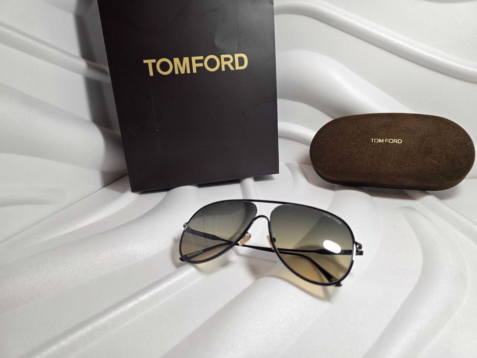 Мъжки слънчеви очила Tom Ford