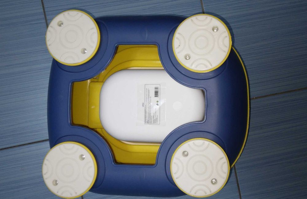 Olita noua cu capac in cutie Cangoroo