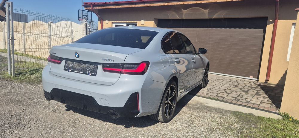 BMW Seria 3 320i xDrive Aut. M Sport