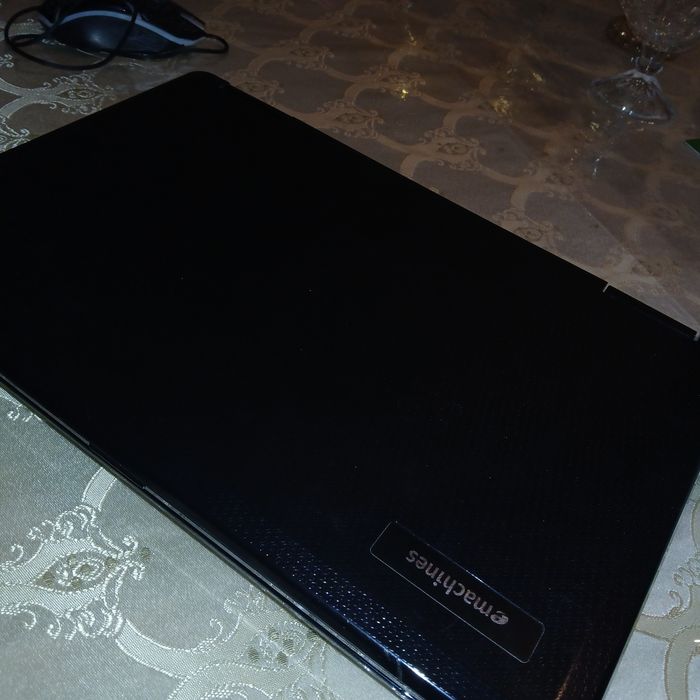 Noutbook eMachines E430