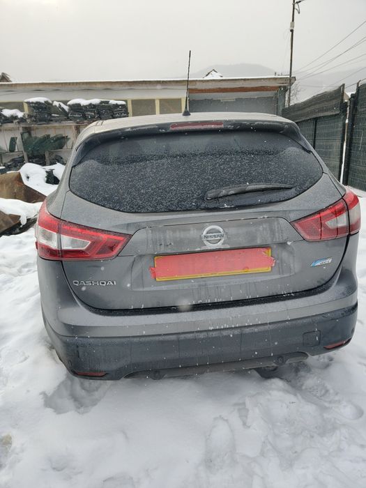 Piese navi plafon geam bara haion punte aripa trager radiatoare ecu punte spate jug planetare clapeta evacuare cutie viteze egr   Nissan Qashqai j11
