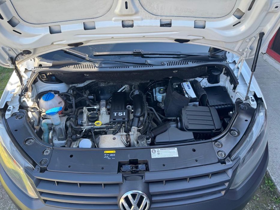 Vând Volkswagen Caddy
