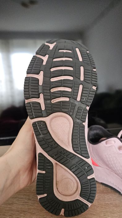 Adidasi Under Armour HOVR marime 38