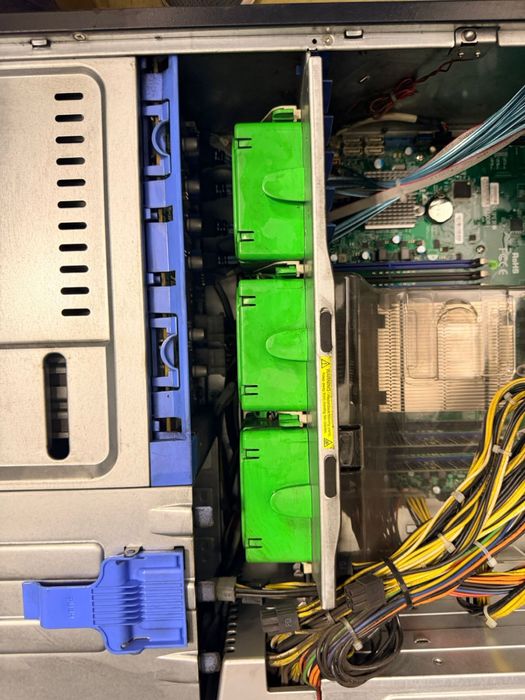 Сервер Supermicro CSE-745TQ-R800LPB