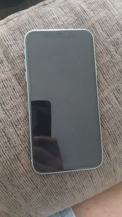 IPhone 11 Green,64 gb