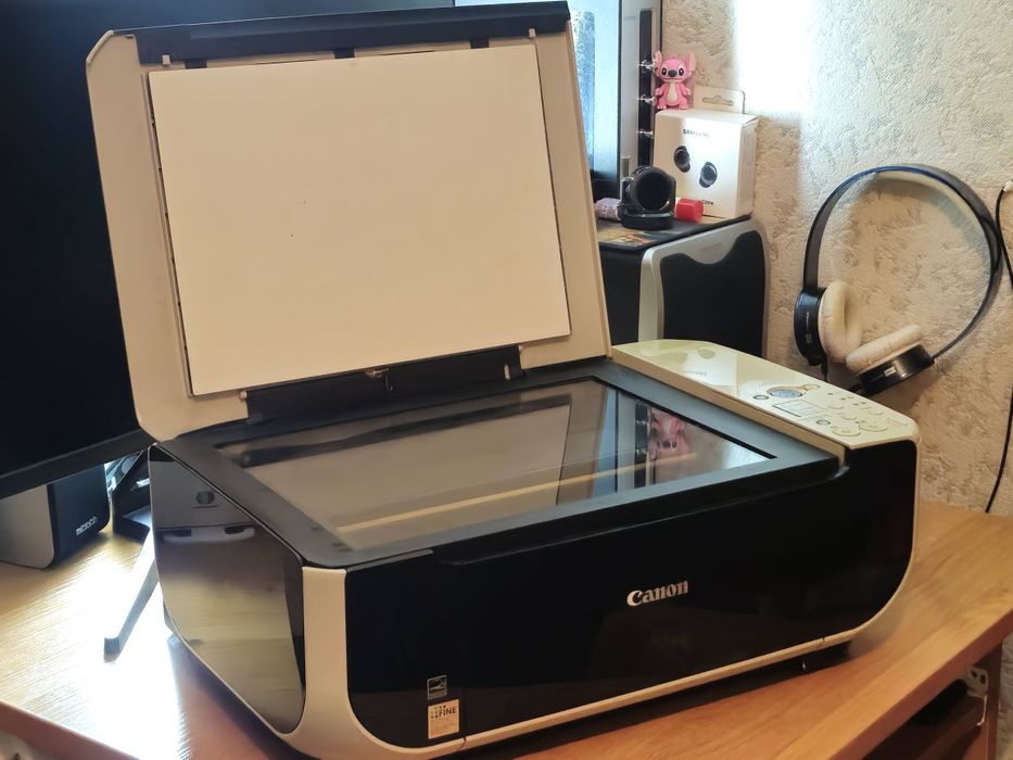 МФУ Canon Pixma MP210 с СНПЧ