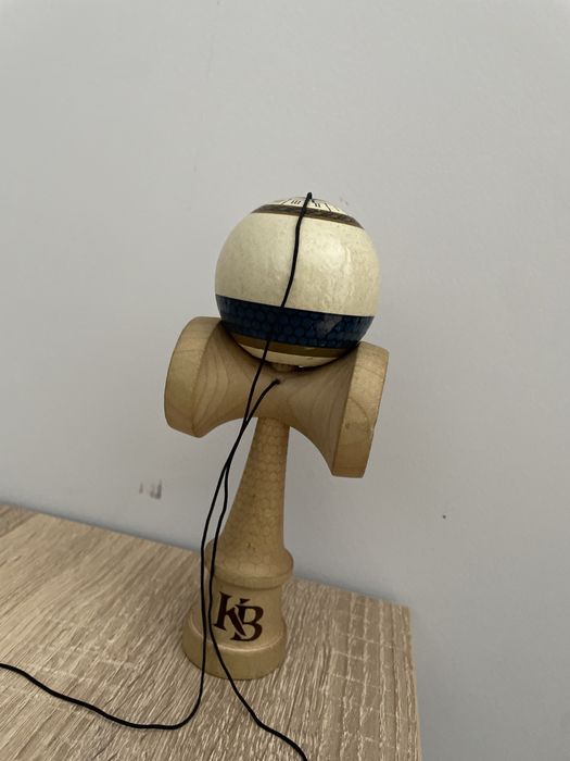 Vand kendama KB.