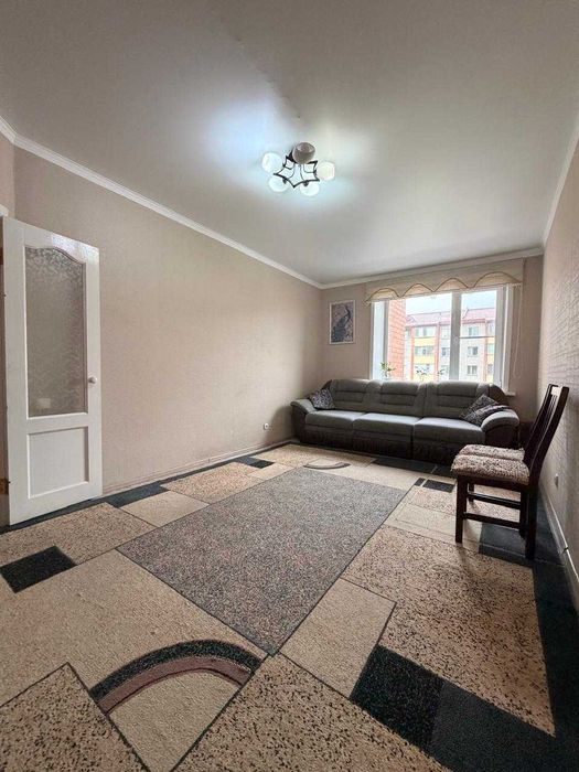 Продам 2 комнатную квартиру