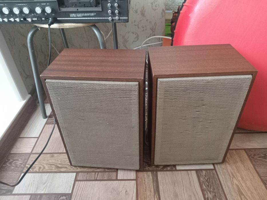 Маяк 233 дека, колонки 15 ас 221.