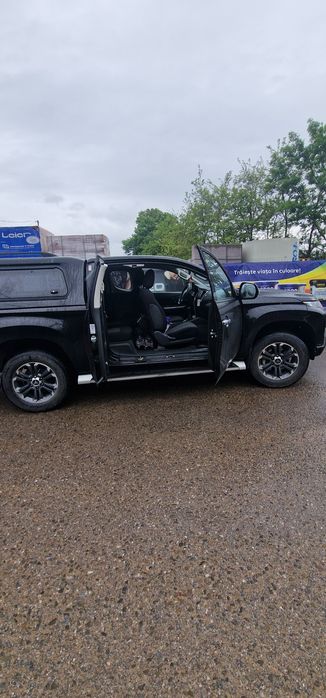 Vând Mitsubishi L200 diesel