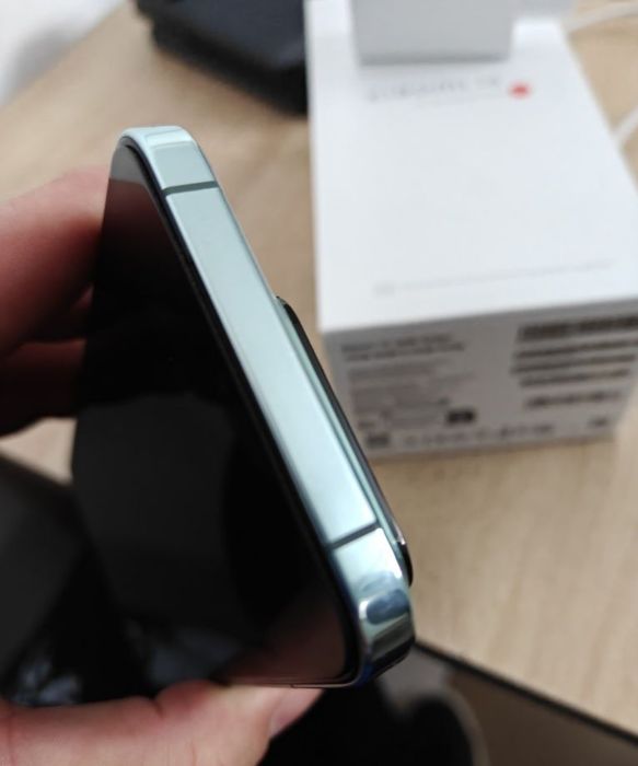 Vând sau Schimb Xiaomi 14 512GB Green Impecabil