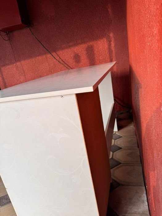 Продам компьютерный стол