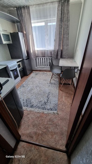 Сдам  2 комнатную квартиру посуточно