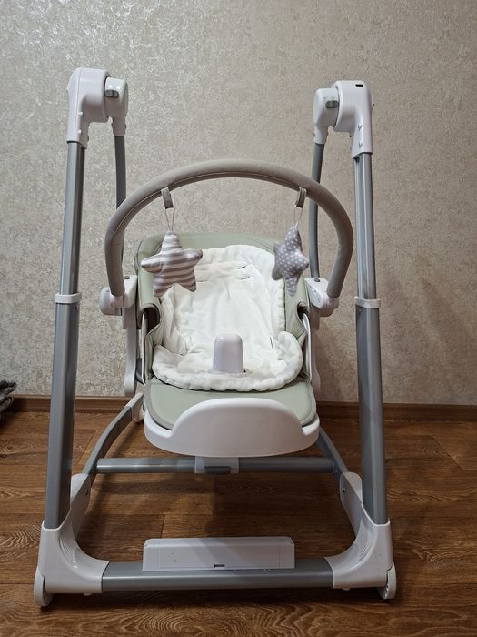 Детский стульчик,качелька