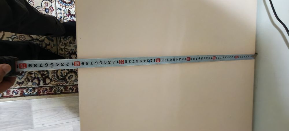 Стол для учебы и работы