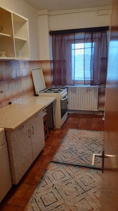 Ofer spre inchiriere garsoniera in zona Mall Vitan