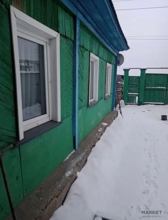 Продам дом в рабочем поселке.