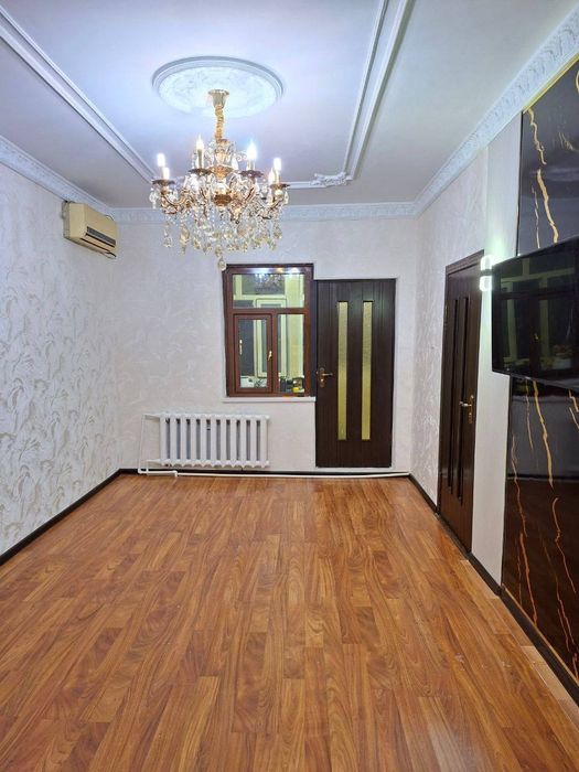 Юнусабад 8 квартал 3/4/4 (68²) продаётся квартира ипотека