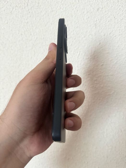 Redmi Note 14 8/256 GB sotiladi ideal xolatda, koʻp ishlatilinmagan.