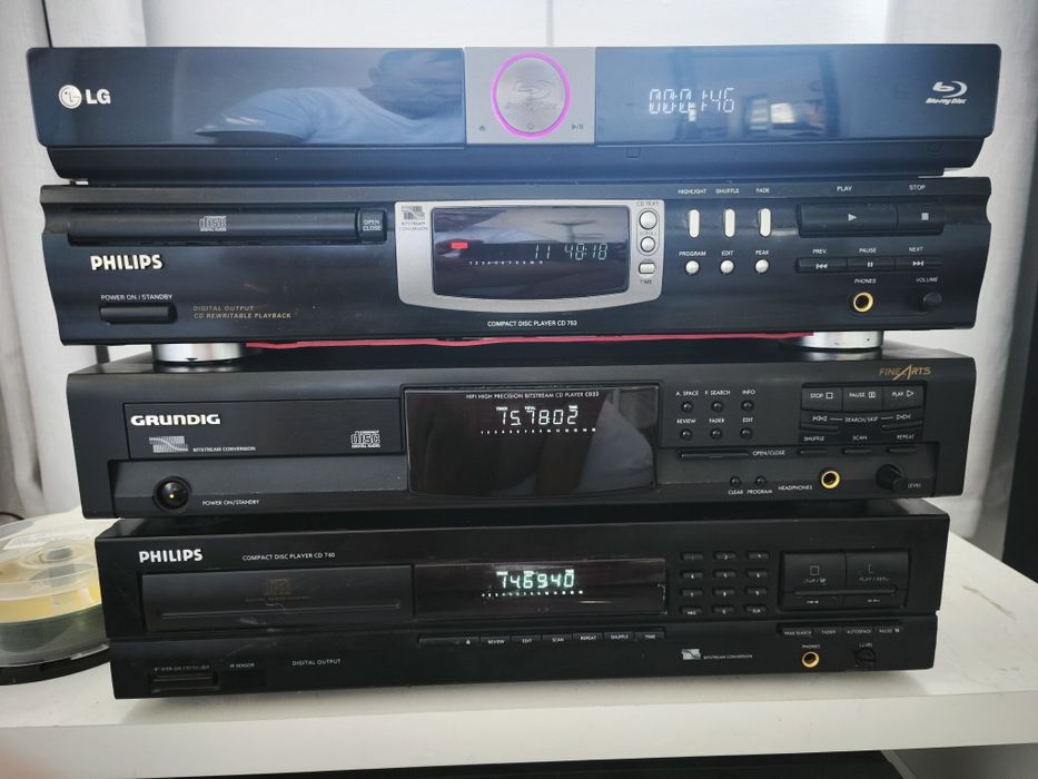 Sistem audio cu Pioneer VSX 933, CD Philips 753, 740, LG BD370