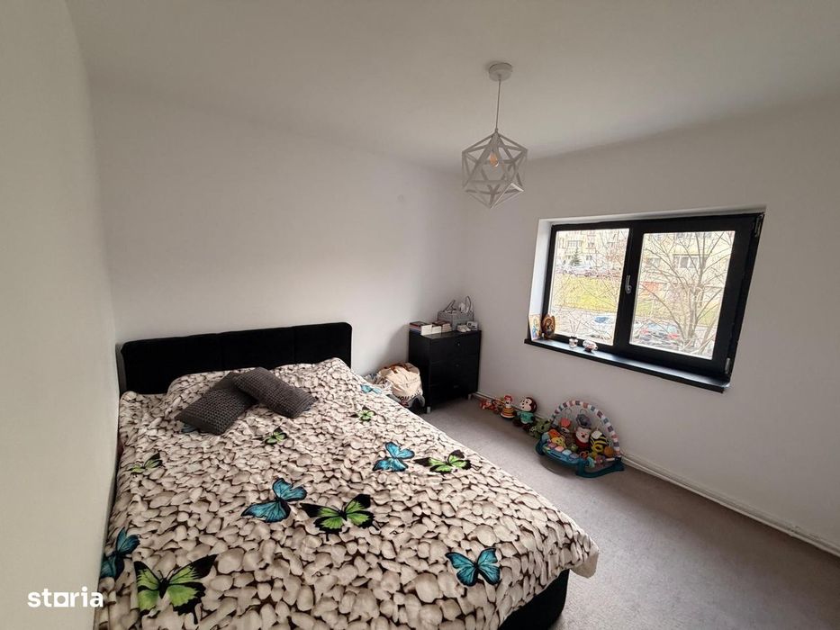 Apartament 2 camere Mioveni, renovat, mobilat, Et.1