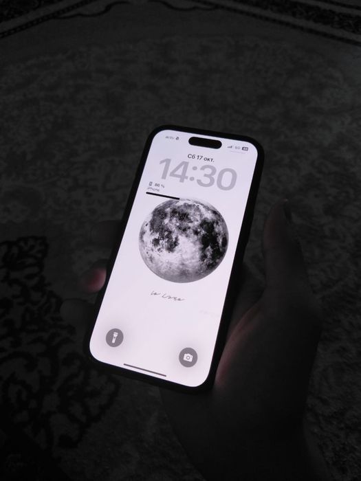 Продаю Iphone 16 на 128гб
