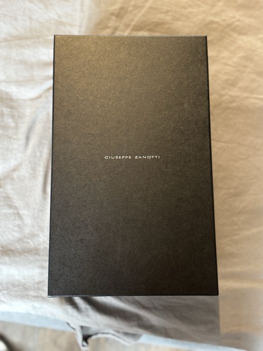 Giuseppe Zanotti крокодилска кожа