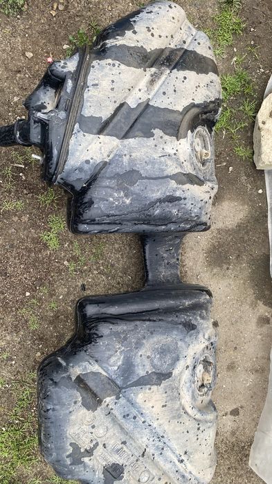 Продам бак на Мерседес W202