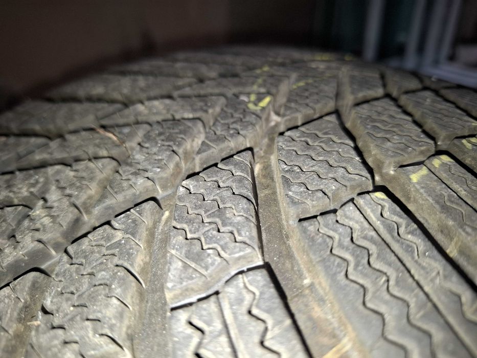 Anvelopa cauciucur iarna Bridgestone Blizzak 255/50 R19  103T