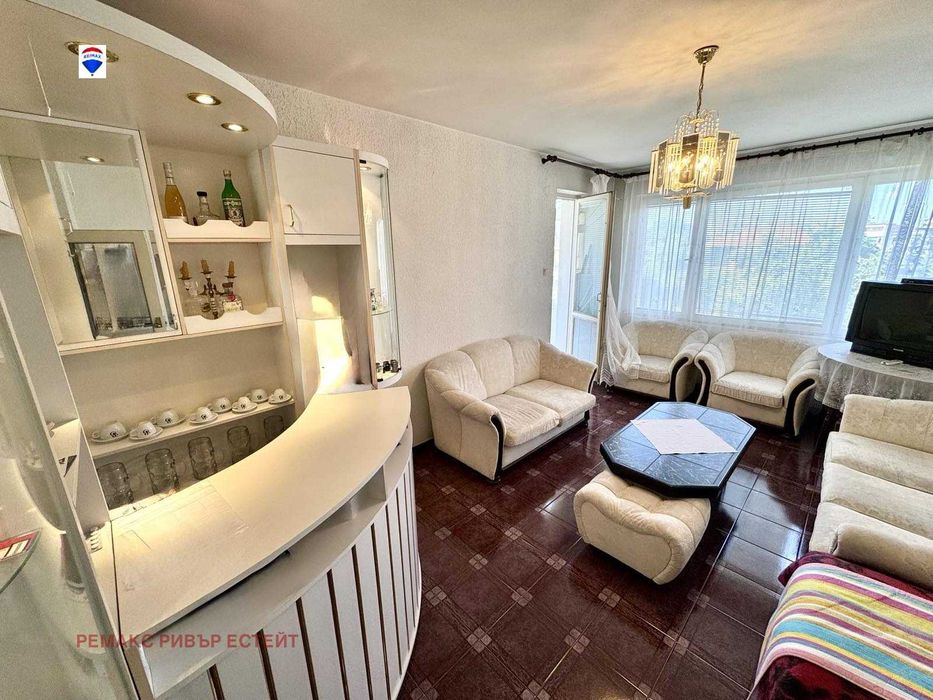 Продава се Тристаен апартамент в Русе, Хъшове - 89 кв.м за 1551 €/кв.м - Снимка #10