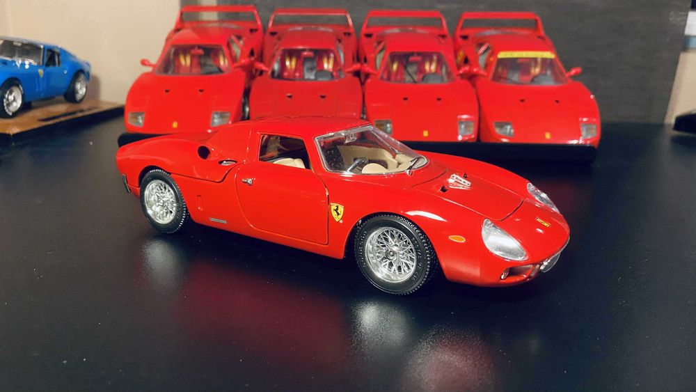 Bburago 1:18 Ferrari, Porsche, Bugatti, Mercedes колекционерски модели