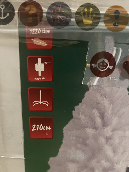 Коледна Елха + украси.