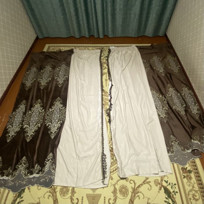 Продам шторы б/у