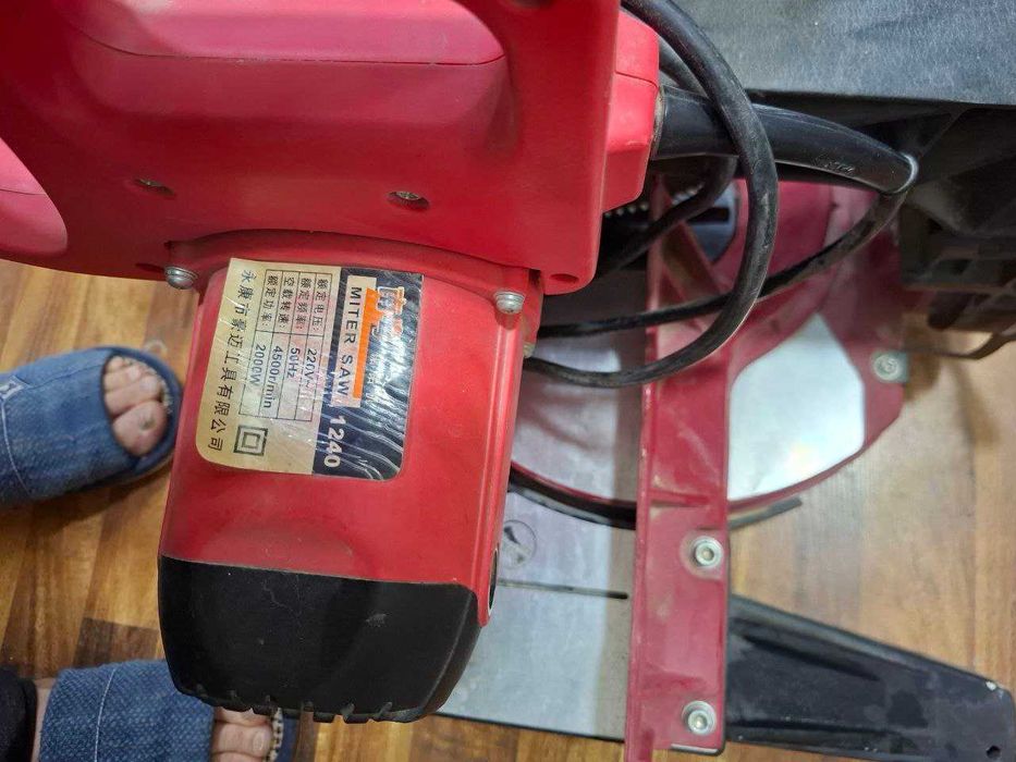 продам отрезной станок производство китай