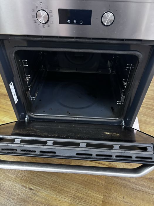 Фурна за вграждане Тека