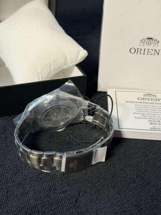 Orient Contemporary Semi Skeleton