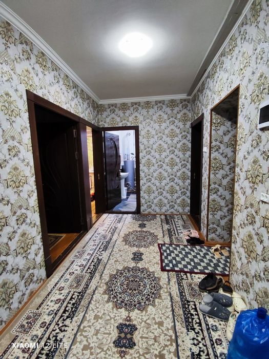 Kogon shahardan 3 xonalik kvartira sotiladi