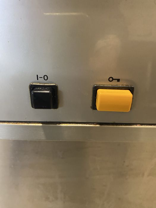 Миялна машина Miele professional