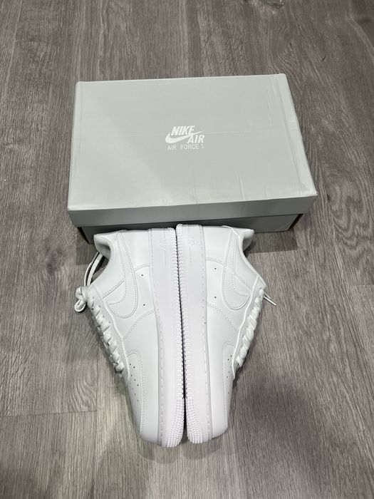 Adidasi Nike Air Force 1 Triple White AF1