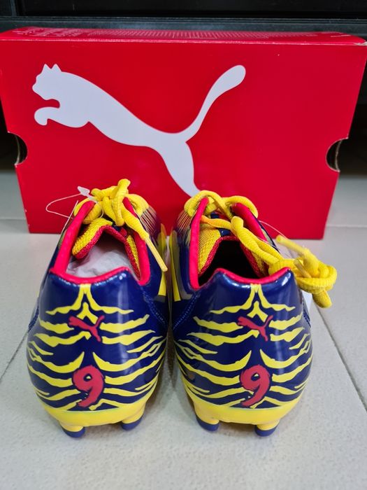 Бутонки PUMA FALCAO 9 номер 35,5