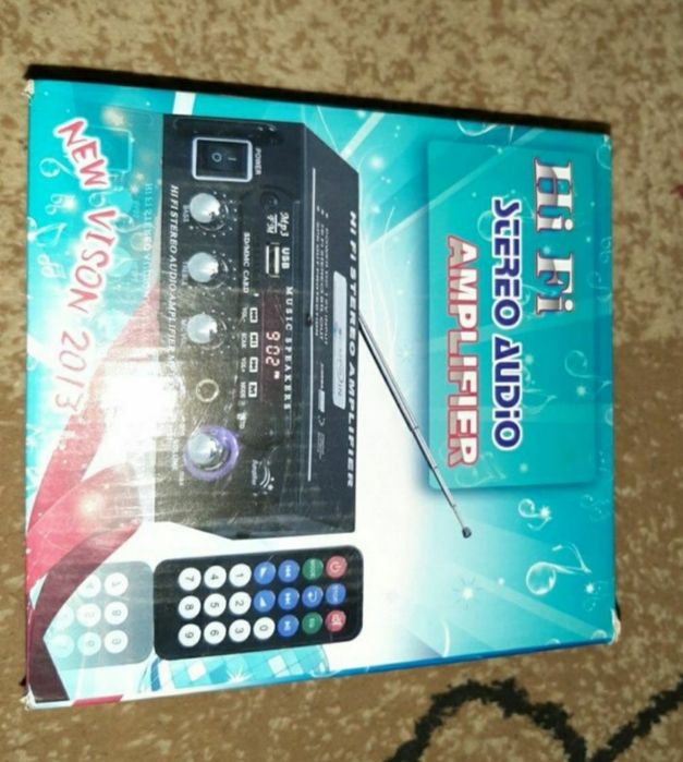 Усилитель, радио, мп3 караоке.