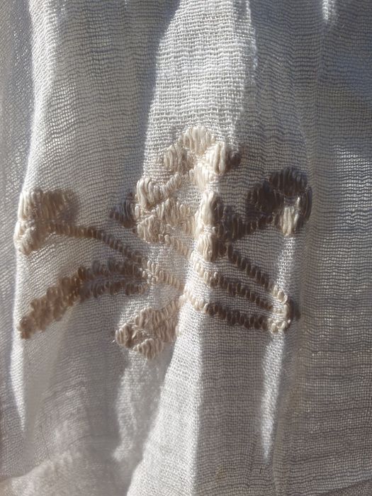 Bluze in cu broderie