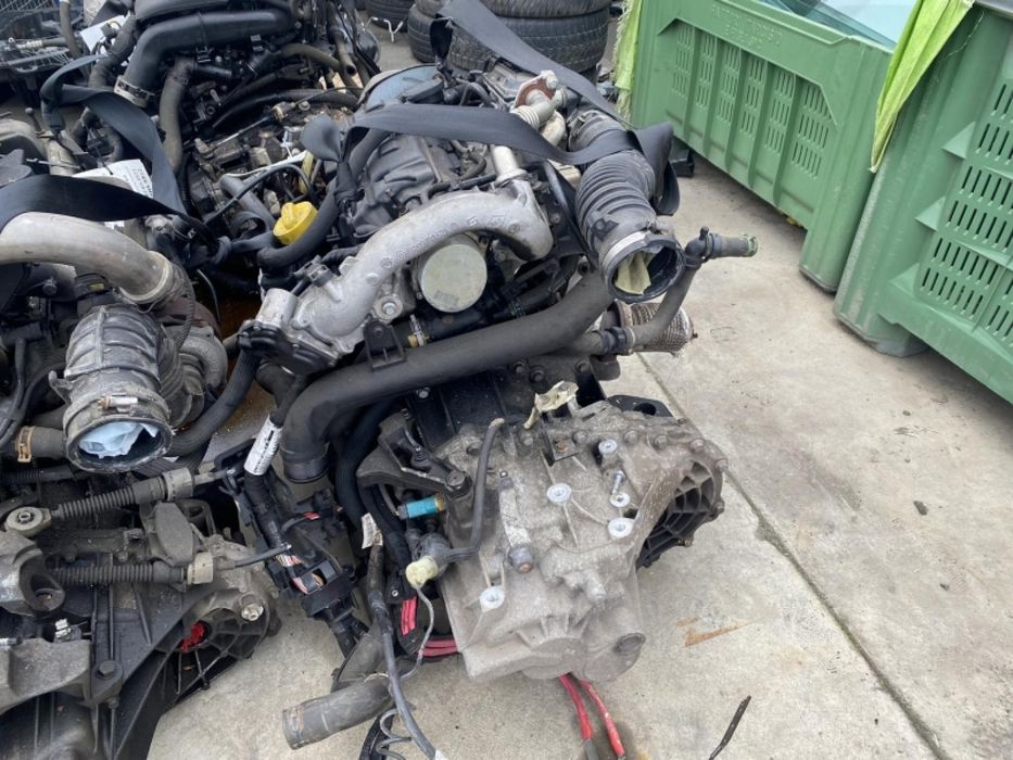 Motor, cod F9Q872, Renault Megane 3 Coupe, 1.9 DCI seria: VF1DZ0N0643351898