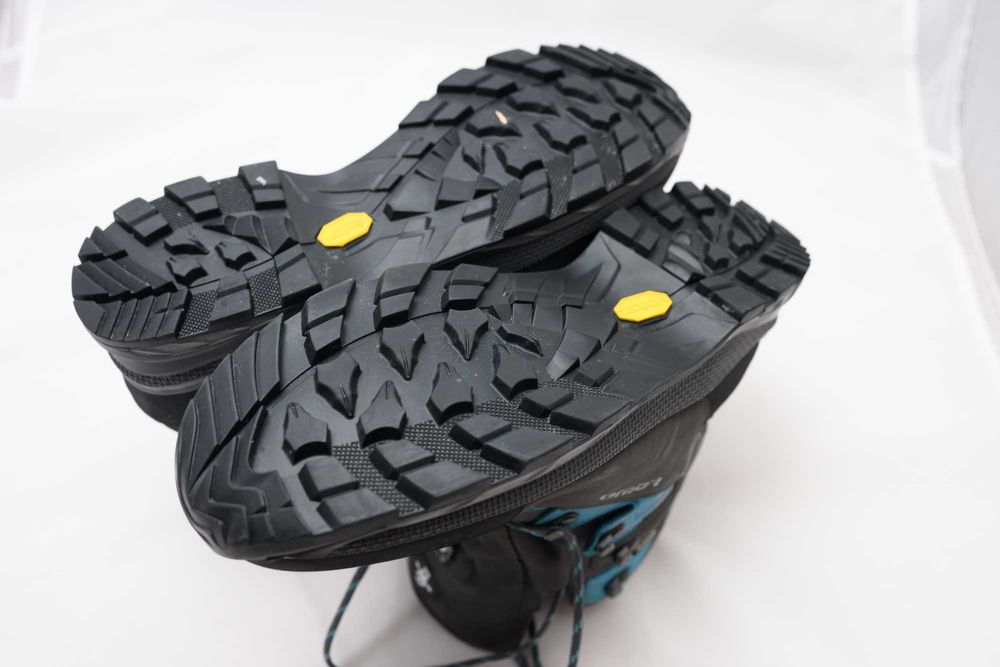 ghete , bocanci Lowa 42.5