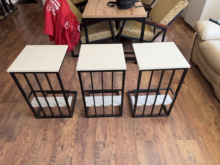 Журнальный столик