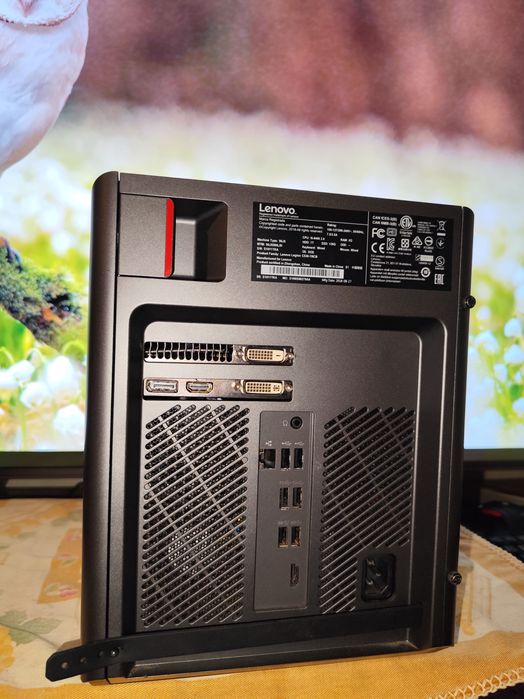 Lenovo Legion i5-8400 + GTX 1060 3GB/ 16GB / SSD + HDD