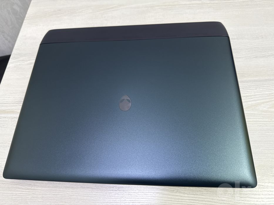 RTX 5090/ Intel ULTRA 9 275 HX/  64 ГБ DDR 5/ 10 тб SSD
